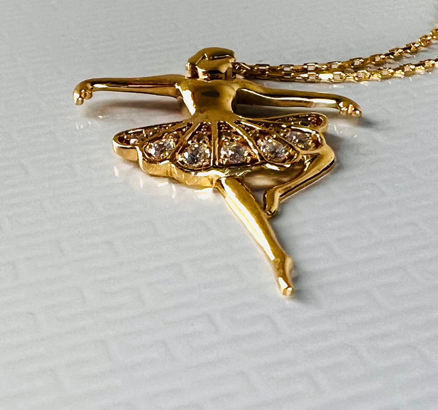 Ballerina Pendant with Necklace