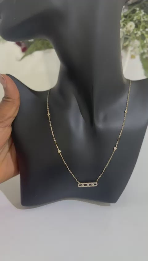 Classic Horizontal 18k necklace